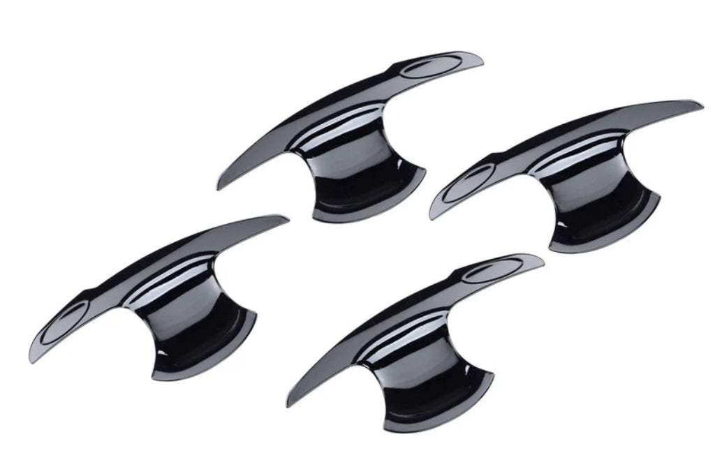 Set of 4 pcs of black catch cover for I20 Nios, shown on a plain white background.