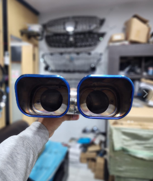 Titanium Square Dual Tip Outlets Exhaust