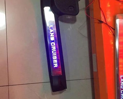 Land Cruiser Side Foot Step In LED And Side Chrome Beading