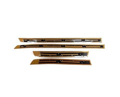 Land Cruiser Side Foot Step In LED And Side Chrome Beading