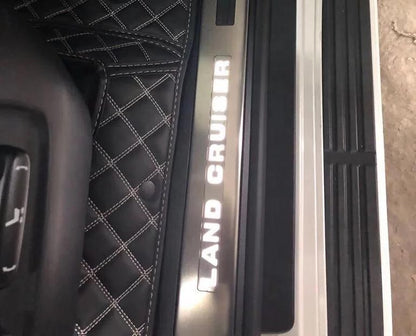 Land Cruiser Side Foot Step In LED And Side Chrome Beading