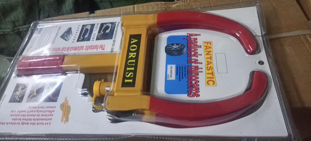 Heavy Duty Anti-Theft Towing Parking Boot Tire Claw