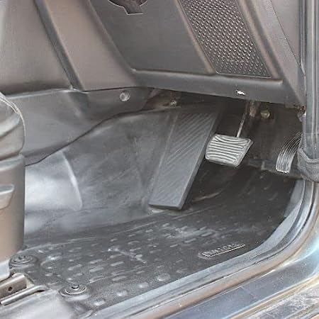 Dead Pedal For Mahindra Thar - Model 2020 Onwards