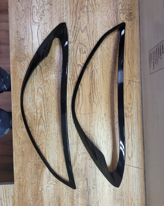 Black Finish Head Lamp Garnish for Hyundai Santro