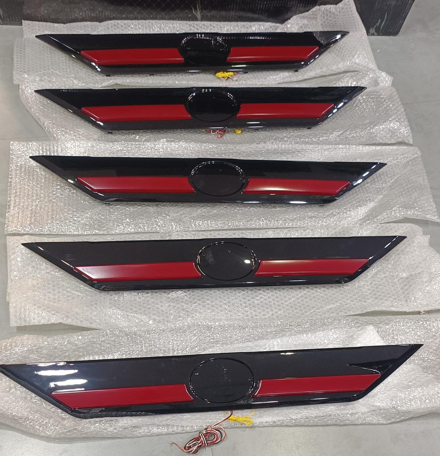 Dicky Light For Toyota Innova Hycross - Model 2022 Onwards