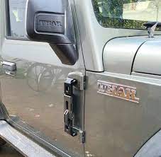 Door Hinge For Mahindra Thar - Model 2020 Onwards
