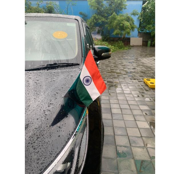 Flexible Flagpole for Cars
