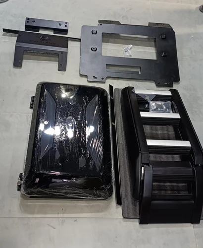 Defender Side Mounted Ladder & Side Box - Model 2020 Onwards - Image 3